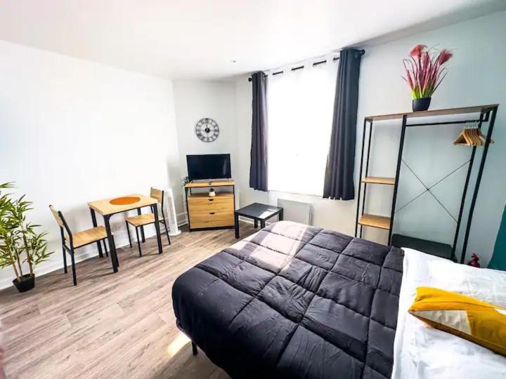 Appartement Cerf1-Centre Ville Meaux-Gare-Disney ภายนอก รูปภาพ